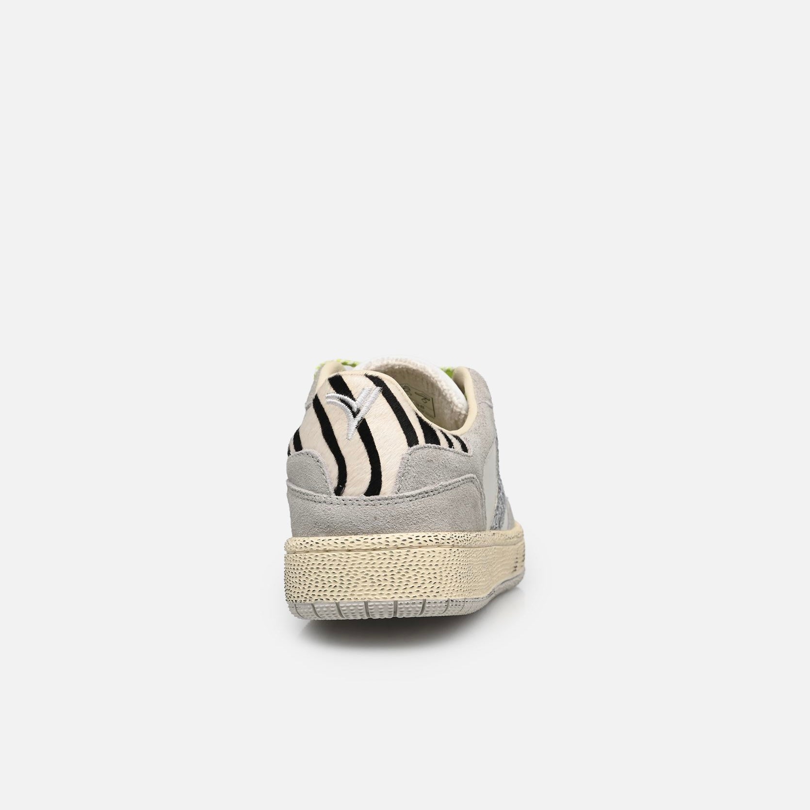 VICTORIA SMASH - ANIMAL